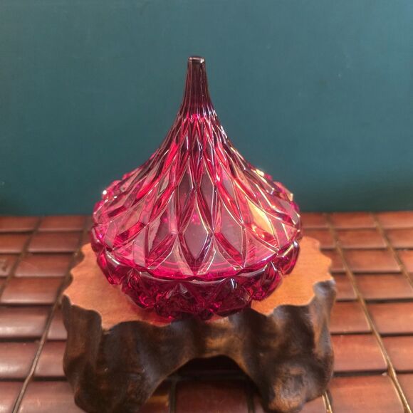 Shannon Ruby Red Glass Lead Crystal Blood Drop Hershey Kiss Covered Candy Dish - Picture 1 of 7